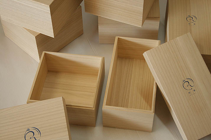 �˔��ɃV���N���